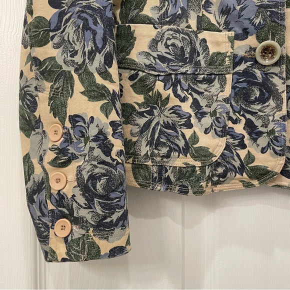 Vintage Floral Blazer - Picture 6 of 15